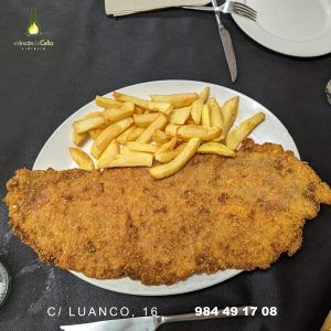 Cachopo de Jamón, Queso, Setas y Pimientos